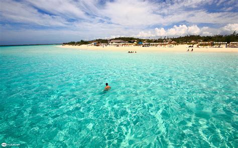 Relax on the beach in the resort of Cayo Coco, Cuba wallpapers and ...