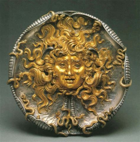 Pin by yuki on 模様 | Sculpture, Medusa art, Classic sculpture