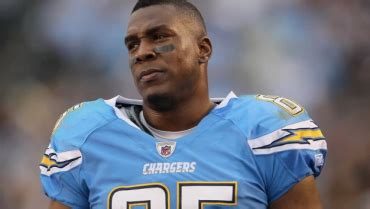 Antonio Gates Family Photos, Wife, Son, Daughter, Age, Height, Net Worth - Chicksinfo.com