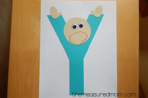 Letter Y Activities for preschool - The Measured Mom