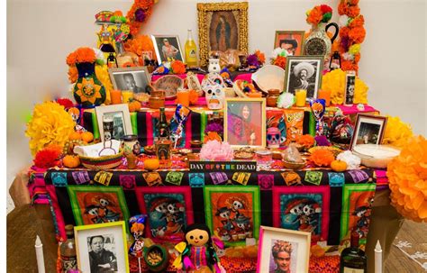 Dia de los Muertos Altar / Altar del Dia de los Muertos | Queens Museum