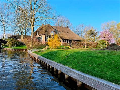 HOTEL GIETHOORN - B&B Reviews (The Netherlands)