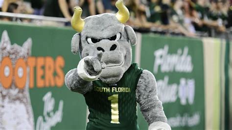 Watch: South Florida's Terrence Horne scores TDs on consecutive kickoff returns | NCAA Football ...