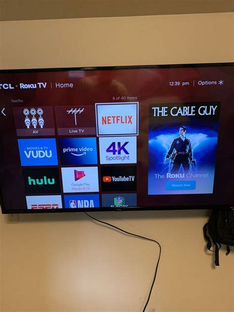 55 inch TCL Roku TV with wall mount for Sale in Puyallup, WA - OfferUp