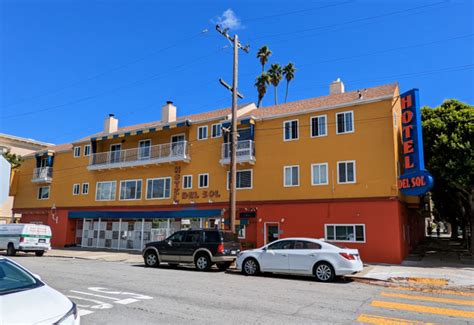 San Francisco Motels: 5 Top Picks with Free Parking