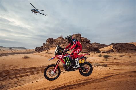 Terceira etapa do Rally Dakar 2023 traz rochas, areia chuva e lama | Honda Racing