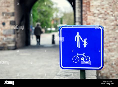 Pedestrian and bicycle sign Stock Photo - Alamy