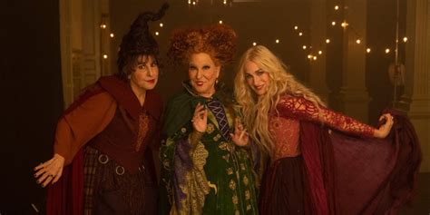 New Hocus Pocus 2 Image Reveals Sanderson Sisters As Kids