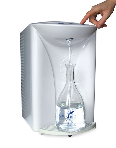 Water dispenser Acquabio | https://www.pqdesign.com/