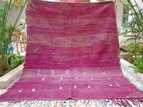 Gorgeous Moroccan Rug, Vintage Moroccan Rug - New Home Decor - Artisans Morocco | Moroccan rug ...