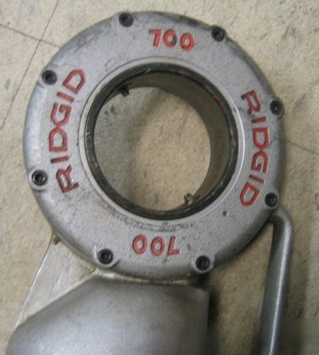 Ridgid 700 geared pipe threader threading