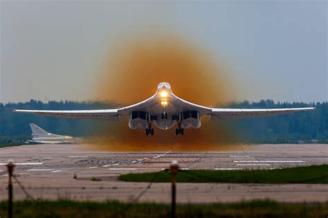 What We Think We Know About Russia's New Stealth Bomber | The National Interest