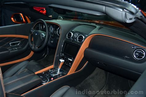 Bentley Continental GT Speed dashboard passenger side - Geneva Live