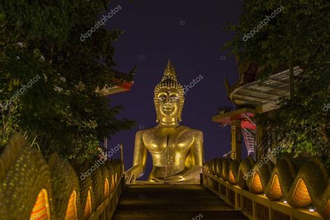 Big Buddha in Pattaya, Thailand at night — Stock Photo © OlegDoroshenko ...