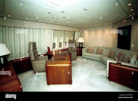 President's office aboard Air Force One Stock Photo - Alamy