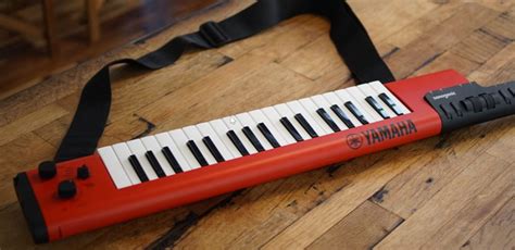 Yamaha's Sonogenic Keytar Can Turn Anyone Into a Party Musician