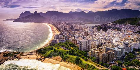 Ipanema Beach 705739 Stock Photo at Vecteezy