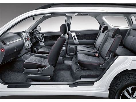 toyota rush india image interior - CarBlogIndia