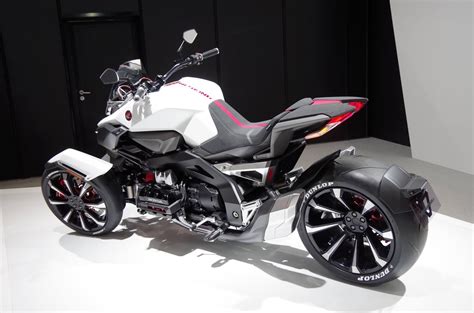 Planet Japan Blog: Honda Neowing Concept @ Tokyo Motorcycle Show 2015