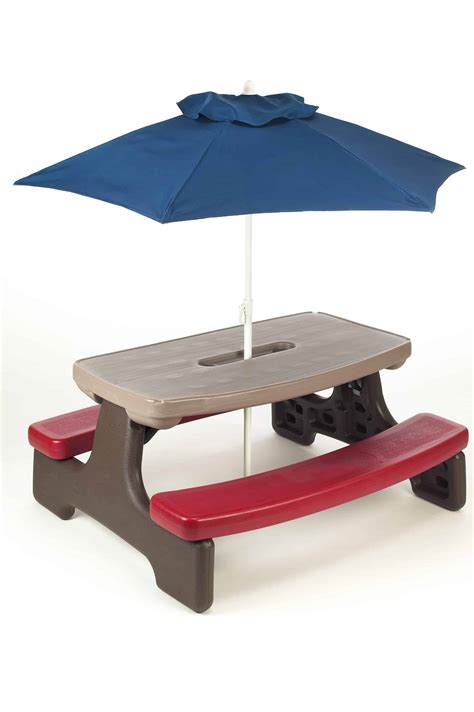 The 7 Best Kids Picnic Tables With an Umbrella