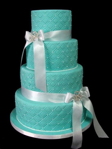 23 Elegant Tiffany Blue Wedding Cake Ideas - Weddingomania