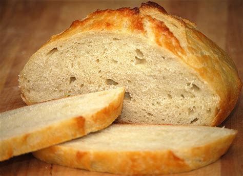 The Unsalted Tuscan Bread Recipe: an all-Tuscan meal