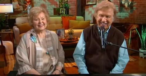 bill and gloria gaither Official Music Videos and Songs