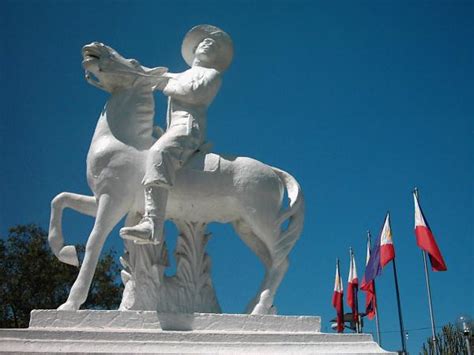 Gen. Gregorio del Pilar Monument - Malolos