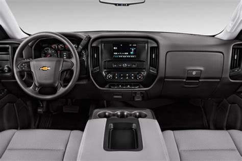 2017 Chevrolet Silverado 1500: 119 Interior Photos | U.S. News