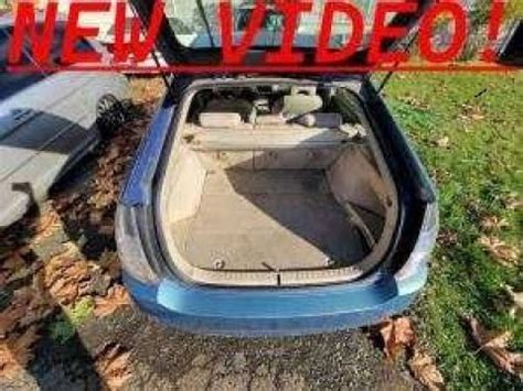 GEN 2 PRIUS BATTERY FAN CLEANING (04-09) - YouTube