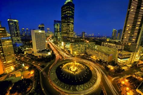 √ Rekomendasi Tempat Wisata Jakarta Malam Hari