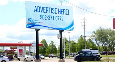 Outdoor Digital Signage Displays - Genoptic Smart Displays - USA and Canada