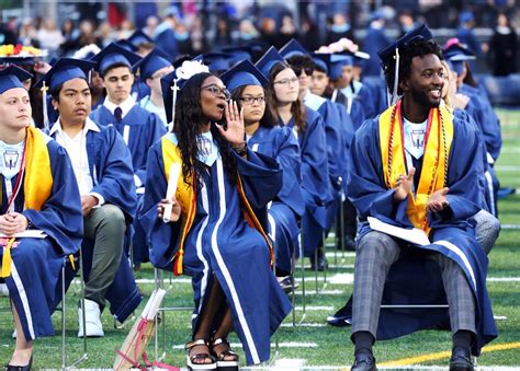 GALLERY: Dracut High Class of 2022 graduation