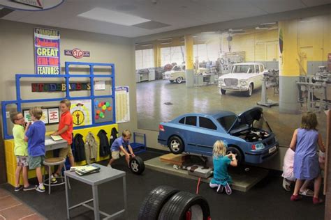 Interactive Exhibits - The Studebaker National Museum