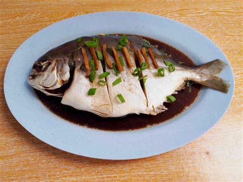 Steamed Pompano Fish Recipe Panlasang Pinoy | Deporecipe.co