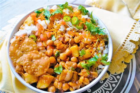 Chana Aloo Chaat ( Chickpea & Potato Salad) - Wine4Food