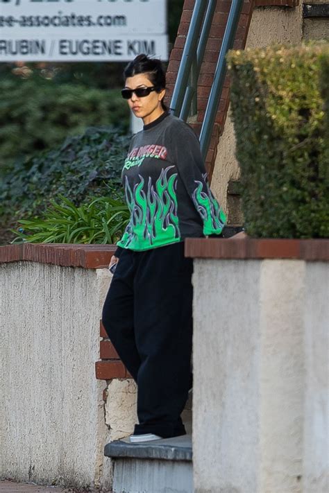 KOURTNEY KARDASHIAN Out in Calabasas 02/03/2023 – HawtCelebs