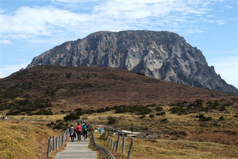 3 hiking trails you need to try in Jeju Island, South Korea - Men's Folio Malaysia