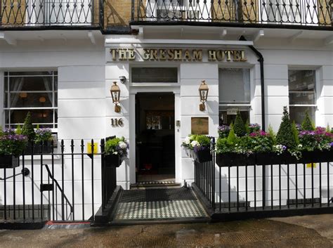 London Hotel Guide - 7 Good Value Hotels in Central London | Gresham hotel, London hotels, Hotel