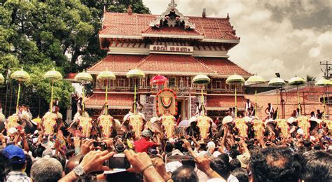 Here’s Why You Should Experience The Thrissur Pooram, The Mother Of All ...