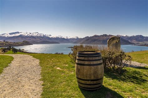 Rippon Vineyard: The World's Most Photographed Vineyard - Jeffsetter Travel