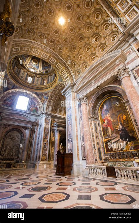 Interior detail of Saint Peter's Basilica Stock Photo - Alamy