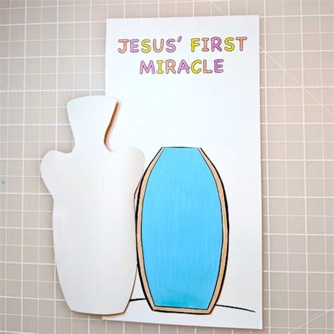 Jesus’ first miracle – Easy Bible Crafts for kids