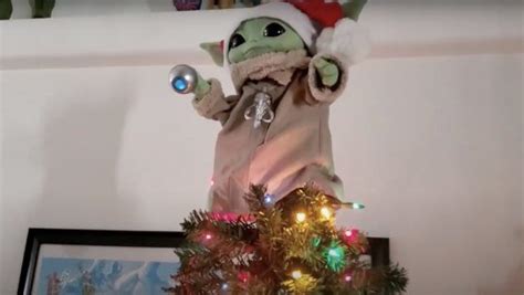 Baby Yoda Is This Year's Best Christmas Tree Topper - Nerdist