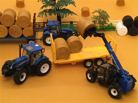 Round bale trailer racks - Britains Farm Models - The Farm Toys Forum