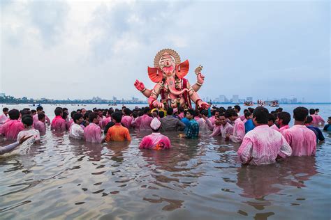 Ganpati Visarjan :: Behance