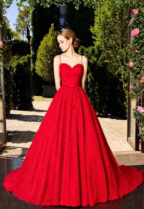 40 Hot Red Dress Outfit Ideas For Valentines Day