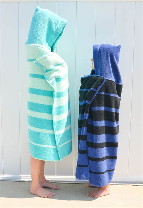 A DIY Hooded Towel that Your Kiddo Won't Immediately Outgrow - Project Nursery