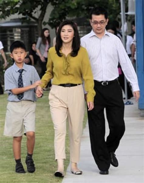 Yingluck Shinawatra, Thailand's 1st female prime minister | CBC News