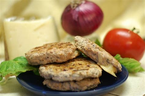 Seasoned Turkey Burgers Recipe Gluten Free | Let's Be Yummy